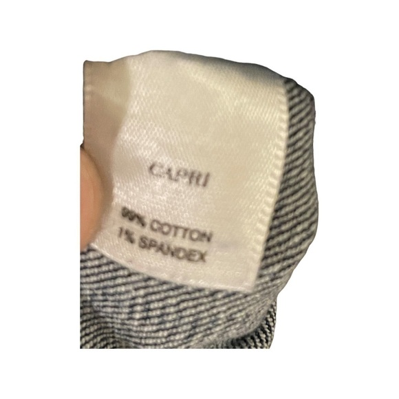 𝅺WHITE House Black Market Capri Jeans Women’s Size 6. - Picture 12 of 16